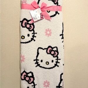 Hello Kitty Pink and White Spring Knit Blanket